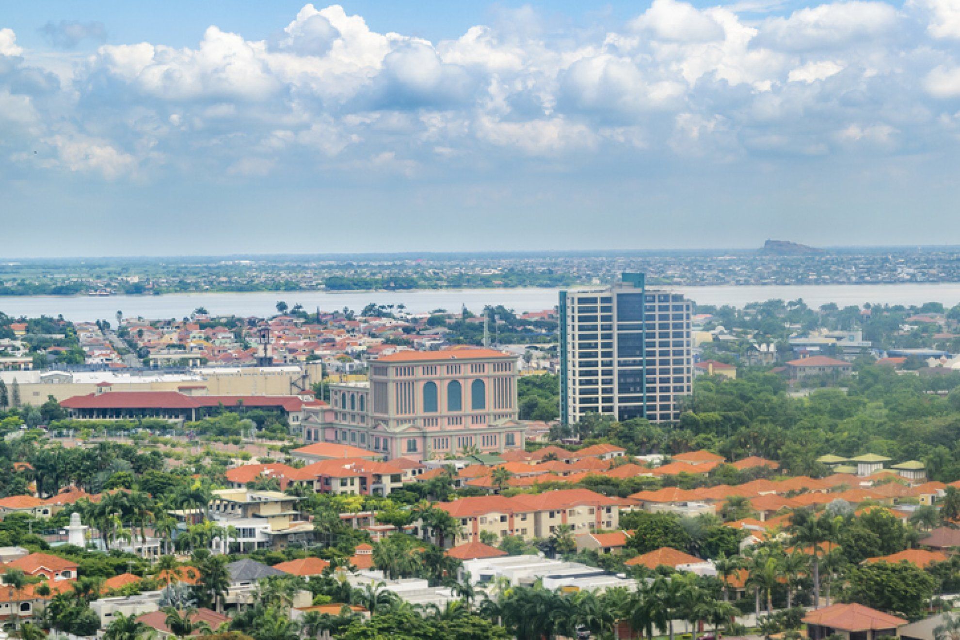 Samborondón: A Premier Medical Tourism Destination in Ecuador
