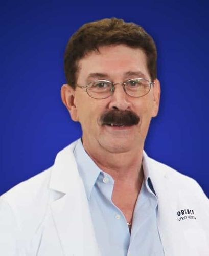 Dr. Francisco Arroyo | Sports Medicine Specialist 