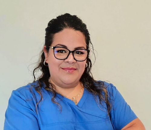 Paola R., PMD